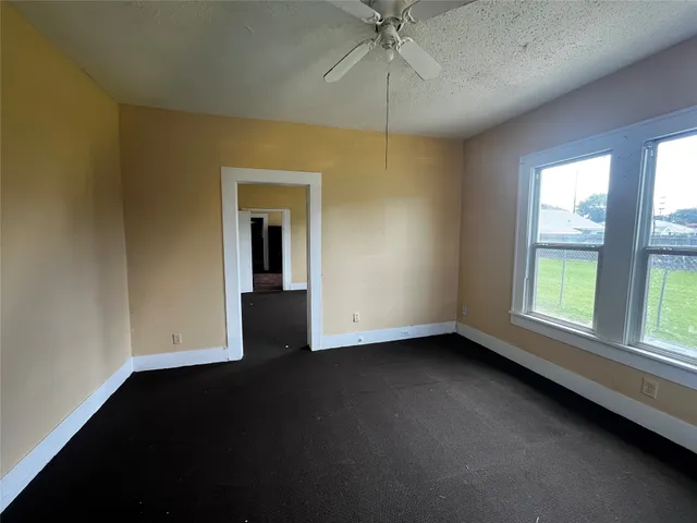 $189,000 | 6015 Brady Street, Houston, TX 77011