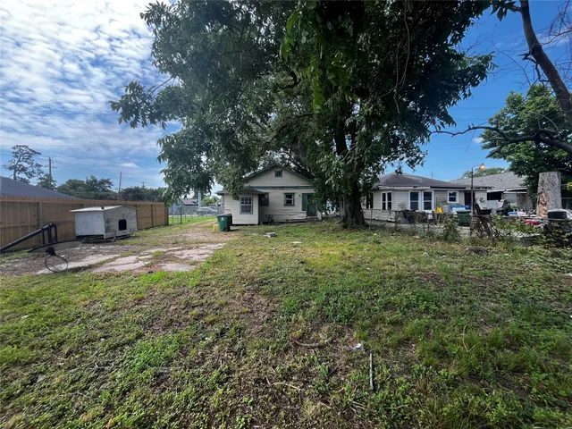 $189,000 | 6015 Brady Street, Houston, TX 77011