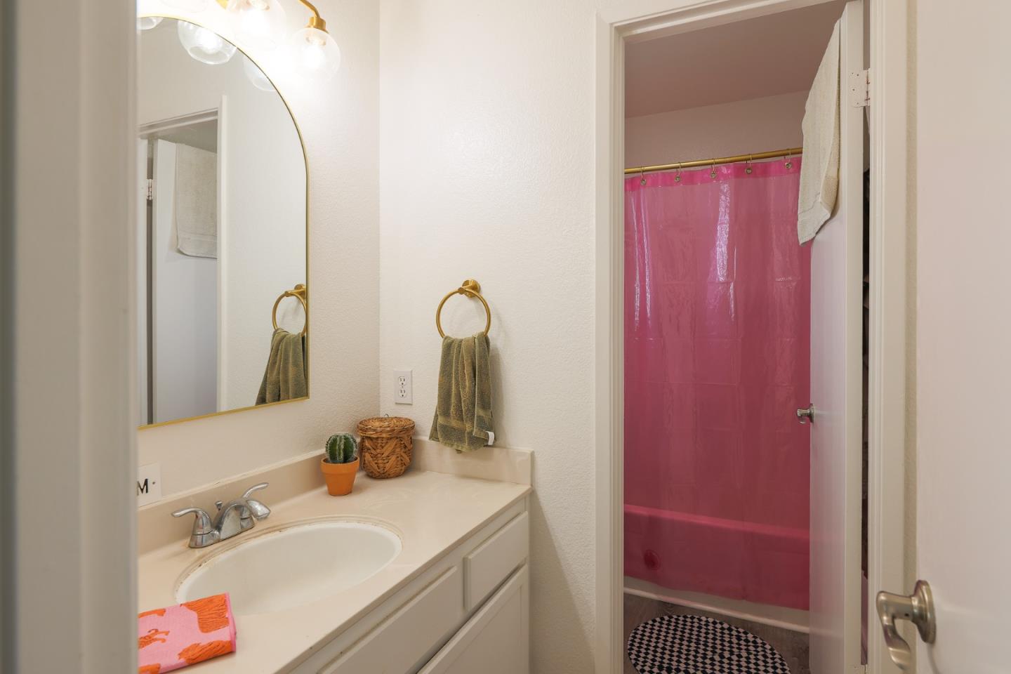 166 Sutton Way Salinas, CA 93906 - Photo 25 of 29