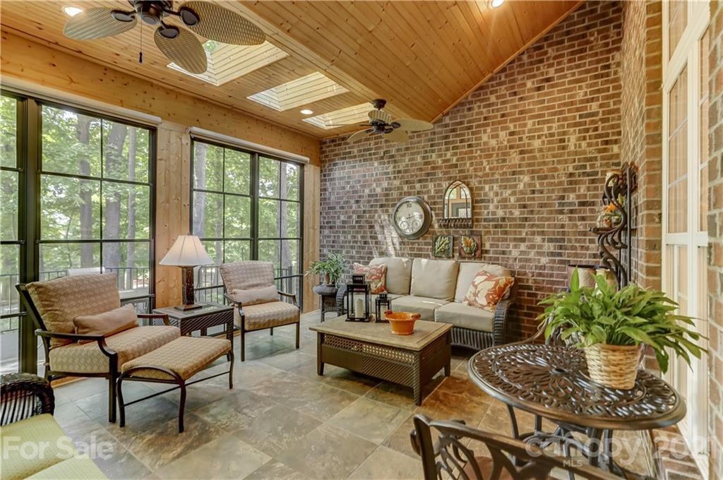 16909 Turtle Point Road Charlotte, NC 28278 - Photo 15 of 47 Gallery Image 15
