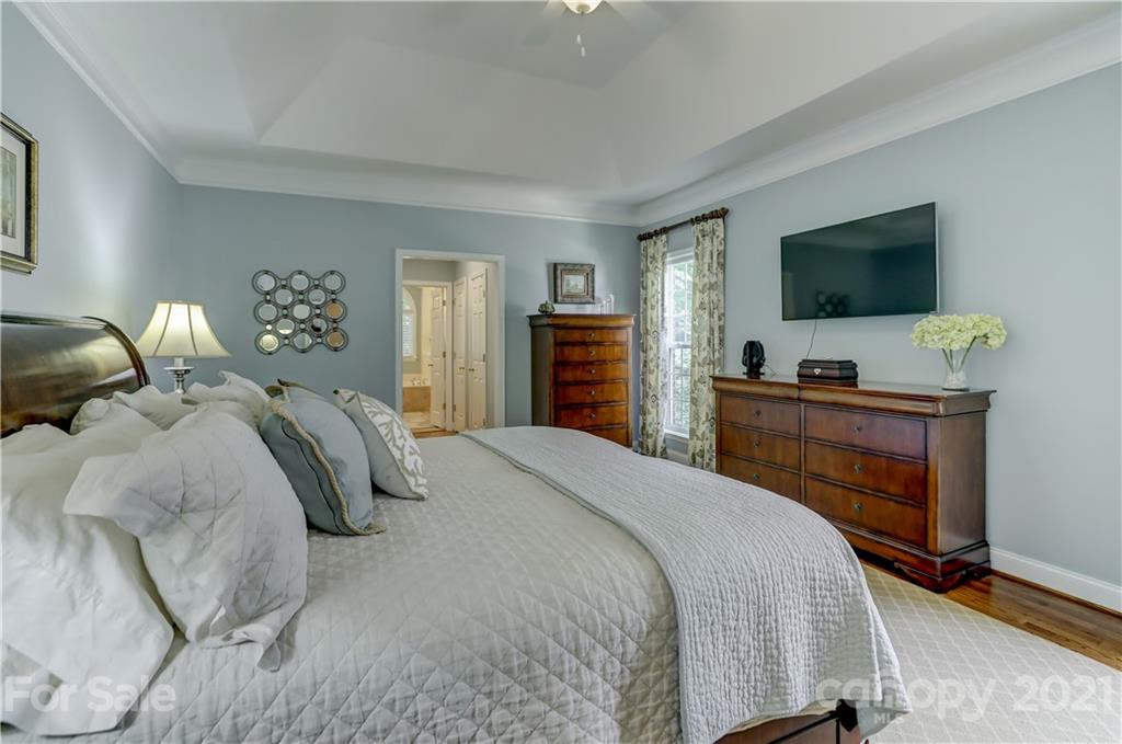 16909 Turtle Point Road Charlotte, NC 28278 - Photo 20 of 47 Gallery Image 20