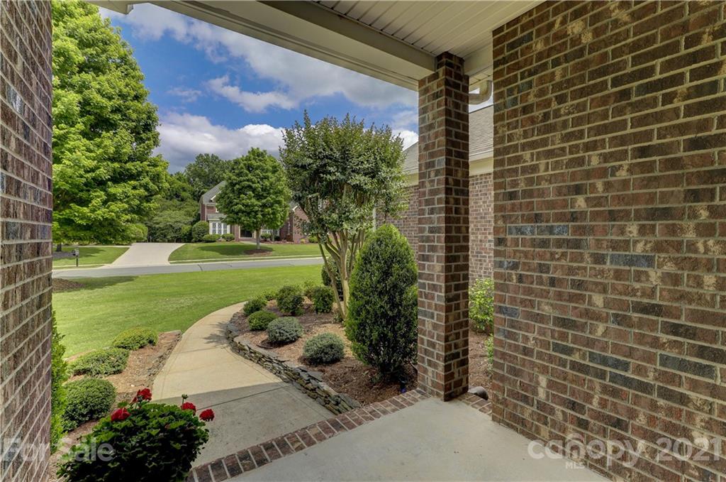 16909 Turtle Point Road Charlotte, NC 28278 - Photo 3 of 47 Gallery Image 3