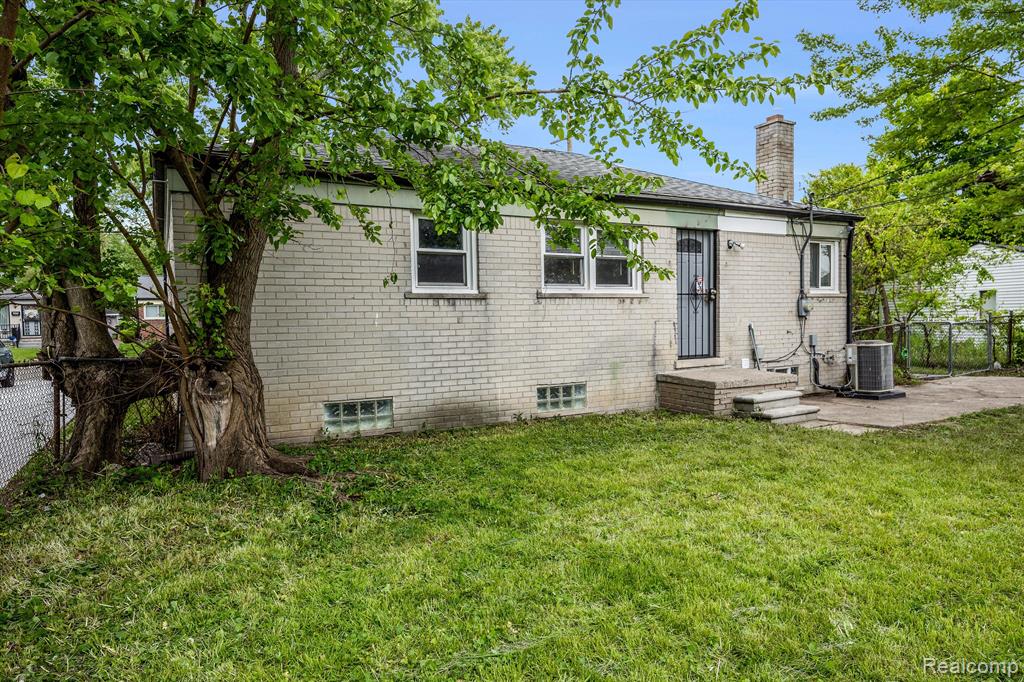 335 Longfellow Inkster, MI 48141 - Photo 22 of 23