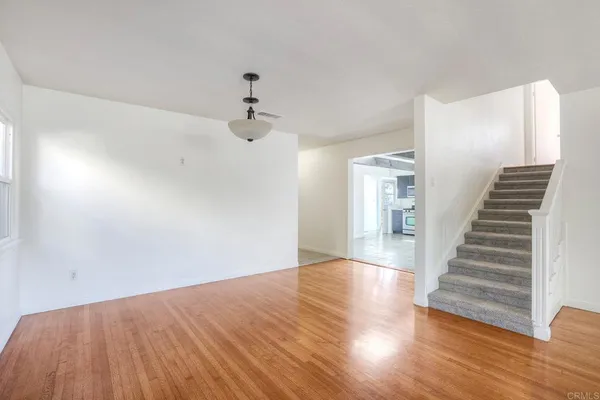 $1,700,000 | 903 Alberta Avenue, Oceanside, CA 92054