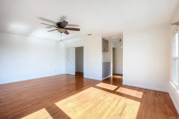 $1,700,000 | 903 Alberta Avenue, Oceanside, CA 92054