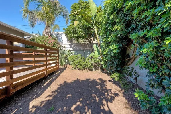 $1,700,000 | 903 Alberta Avenue, Oceanside, CA 92054