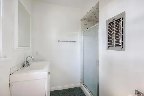 $1,700,000 | 903 Alberta Avenue, Oceanside, CA 92054