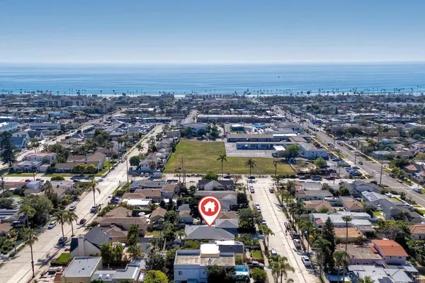 $1,700,000 | 903 Alberta Avenue, Oceanside, CA 92054