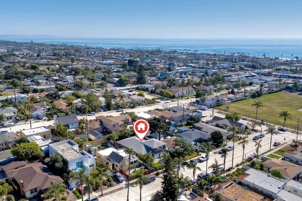 $1,700,000 | 903 Alberta Avenue, Oceanside, CA 92054