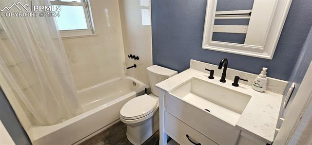 9720 Rolling G Road Fountain, CO 80817 - Photo 10 of 29
