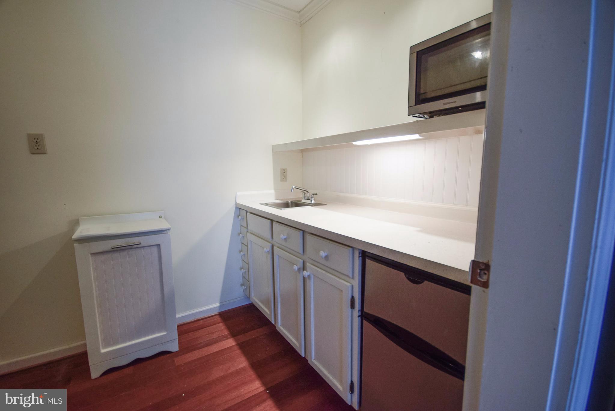 12524 Tower Hill Road Midland, VA 22728 - Photo 15 of 30 Room off master is kitchenette for in-law suite