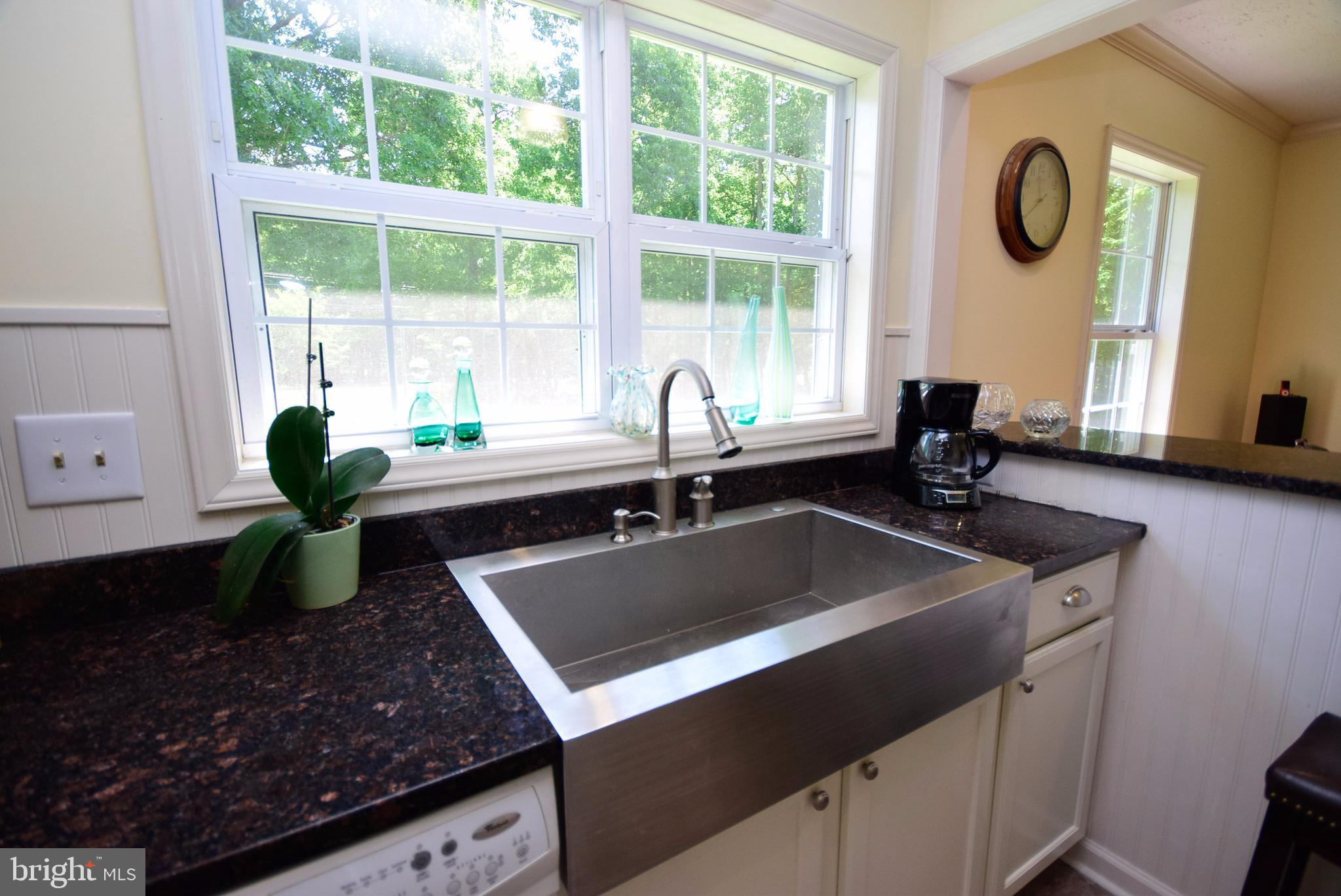 12524 Tower Hill Road Midland, VA 22728 - Photo 26 of 30 Kitchen