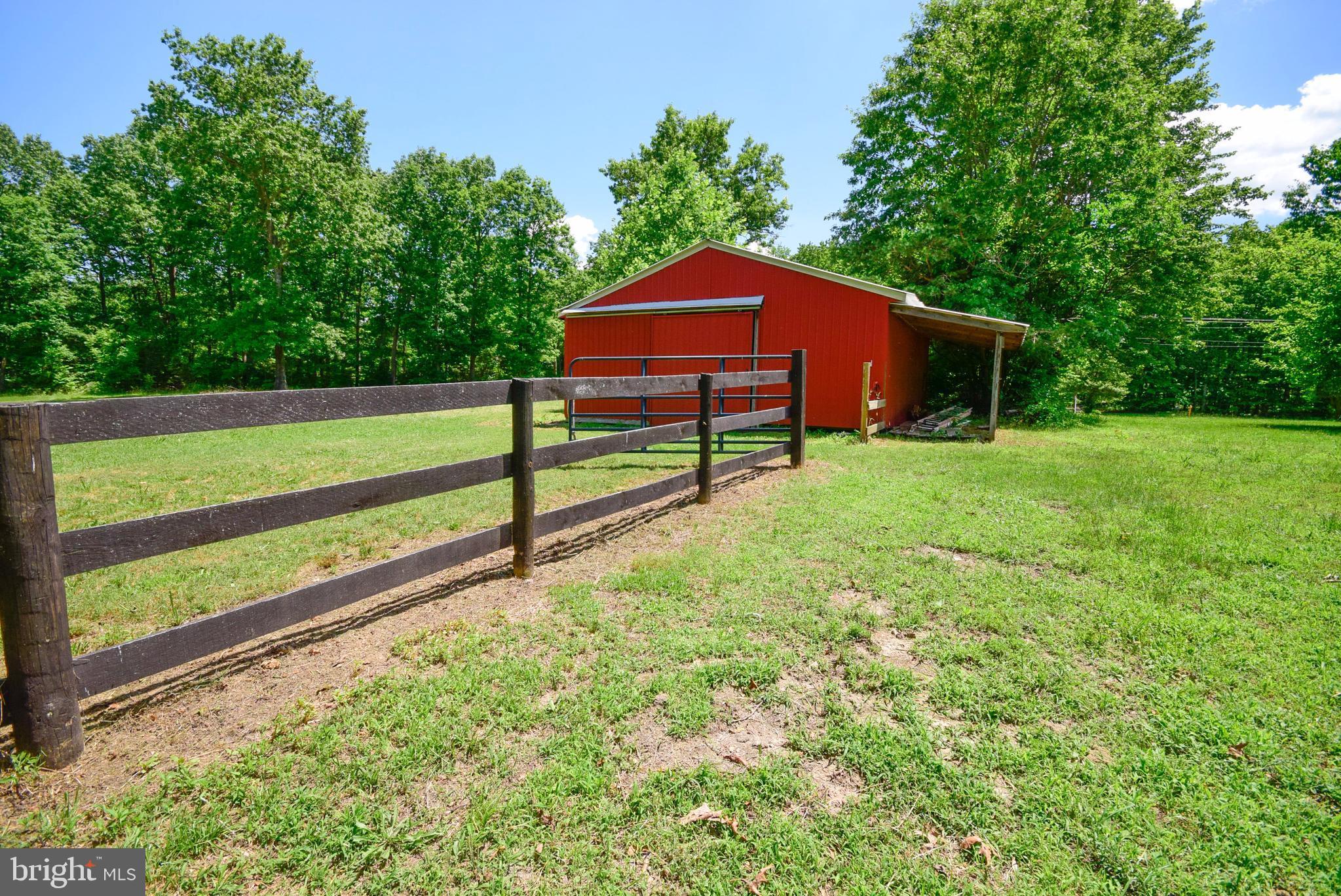 12524 Tower Hill Road Midland, VA 22728 - Photo 28 of 30 Barn with electric and water