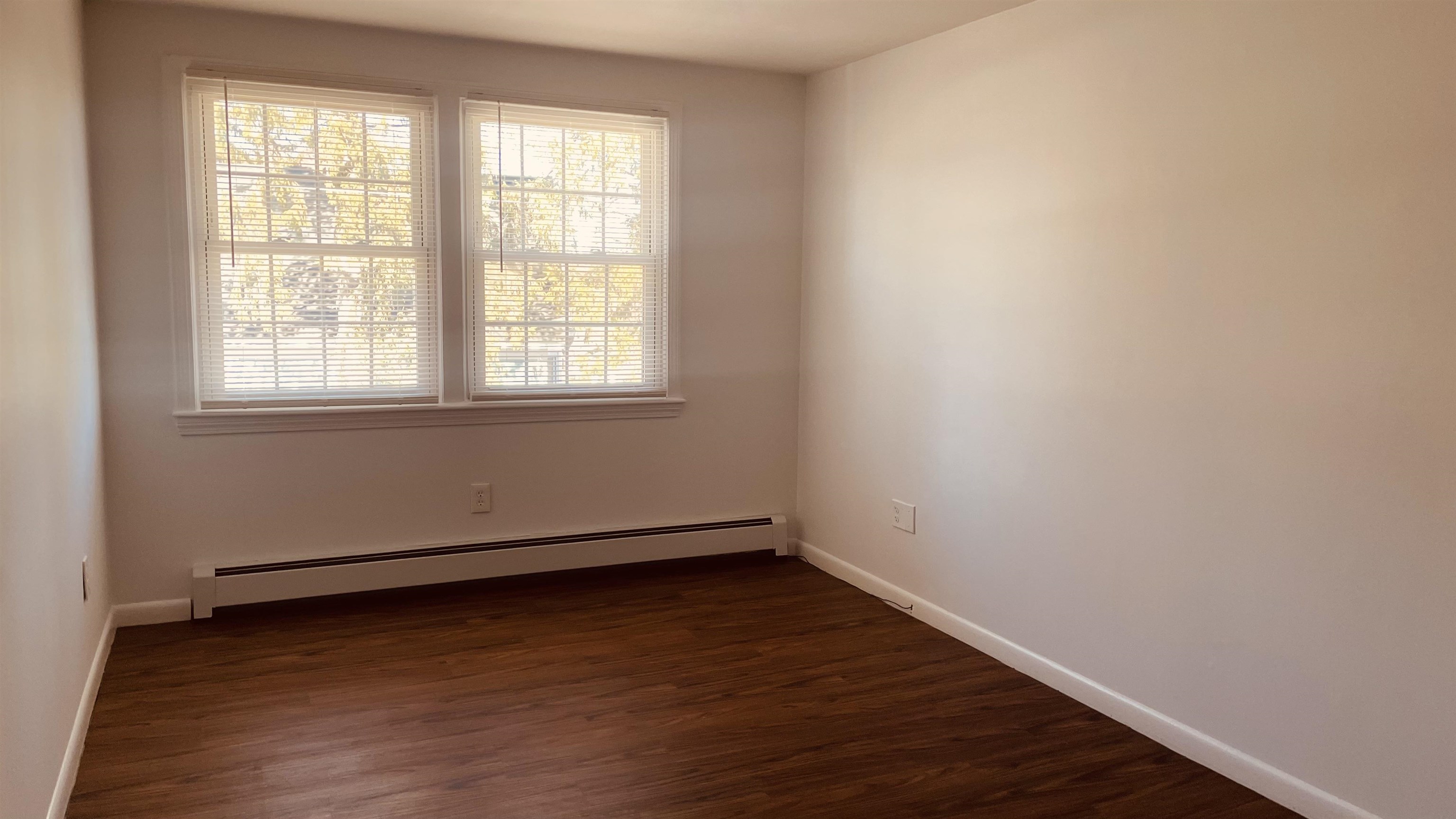 92 East Broadway Derry, NH 03038 - Photo 5 of 5