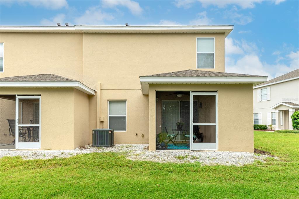 14847 Skip Jack Loop Lakewood Ranch, FL 34202 - Photo 26 of 26 front view of a house with a yard