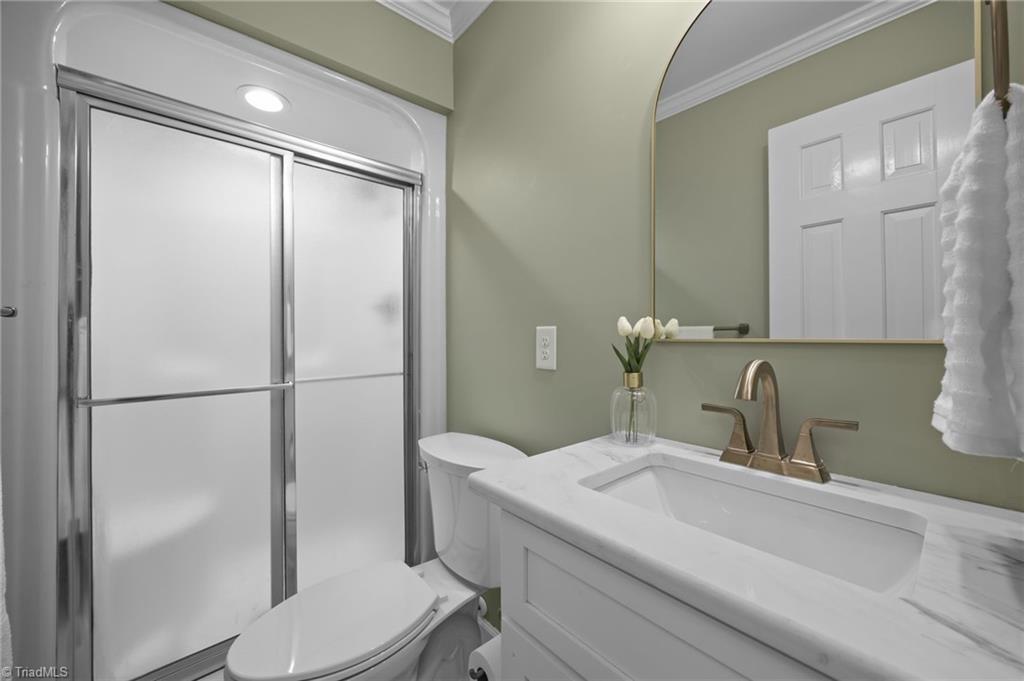 2830 Barnett Road Mebane, NC 27302 - Photo 19 of 48 Full bath off garage/mudroom area.