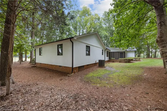 $699,900 | 2830 Barnett Road, Mebane, NC 27302