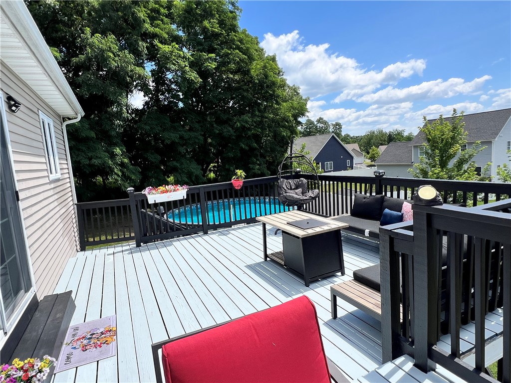 70 Fieldside Drive Woonsocket, RI 02895 - Photo 10 of 16