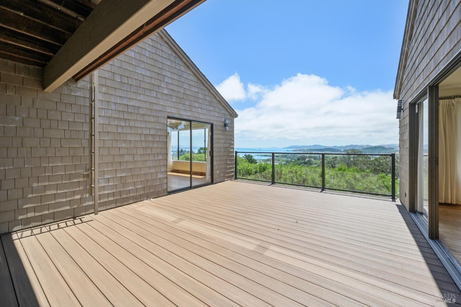 260 Highland Avenue San Rafael, CA 94901 - Photo 15 of 66