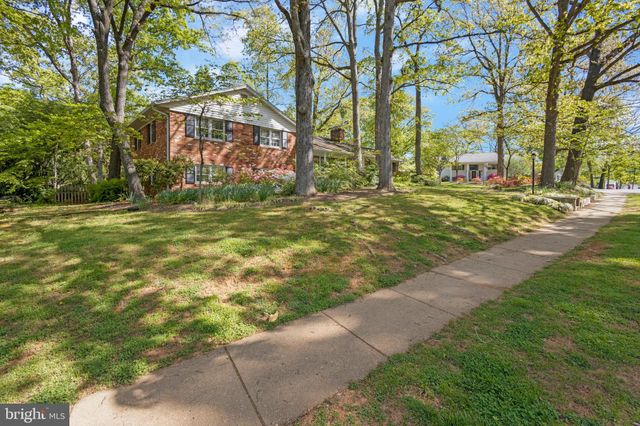 $1,475,000 | 7912 Falstaff Road, McLean, VA 22102