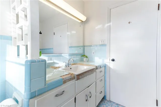 $216,000 | 138 Devonway Street, Eden, NC 27288