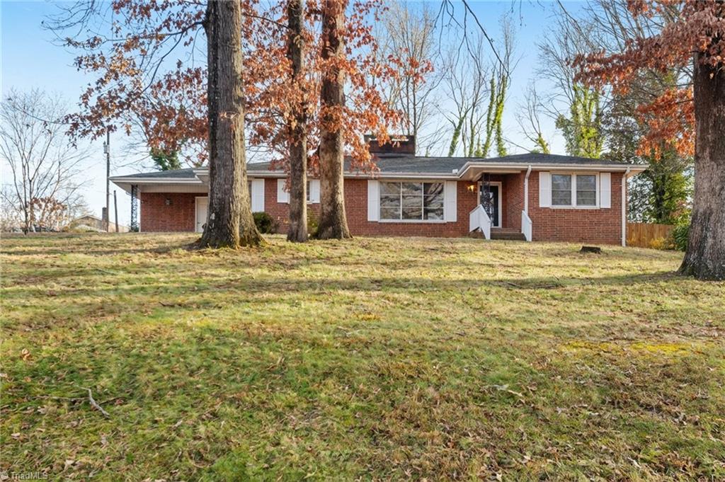 138 Devonway Street Eden, NC 27288 - Photo 2 of 34
