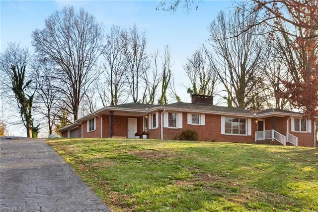 $216,000 | 138 Devonway Street, Eden, NC 27288