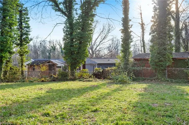 $216,000 | 138 Devonway Street, Eden, NC 27288