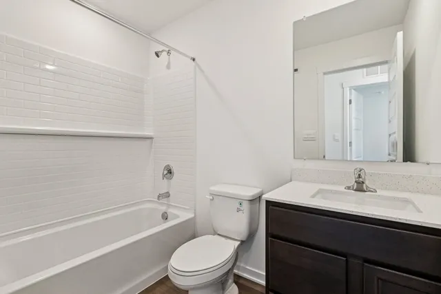 $319,990 | 1395 Oakfield Lane, Pingree Grove, IL 60140