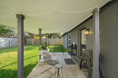 $330,000 | 5402 Karcher Street, Houston, TX 77009