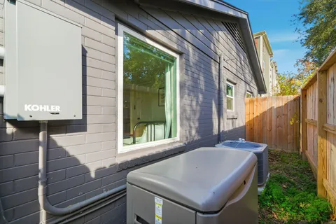 $330,000 | 5402 Karcher Street, Houston, TX 77009