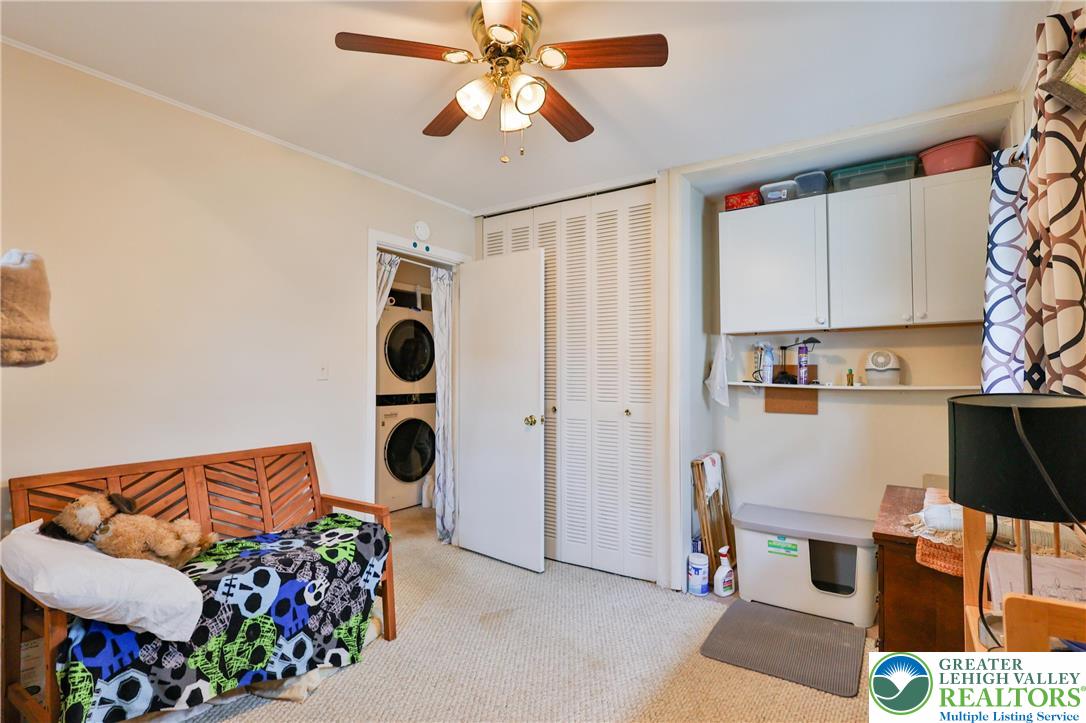 1929 Cloverdale Road Bethlehem, PA 18018 - Photo 21 of 28 Gallery Image 21