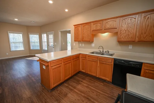 $289,900 | 548 Wesley Woods Drive, Memphis, TN 38018