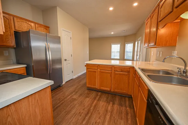 $289,900 | 548 Wesley Woods Drive, Memphis, TN 38018