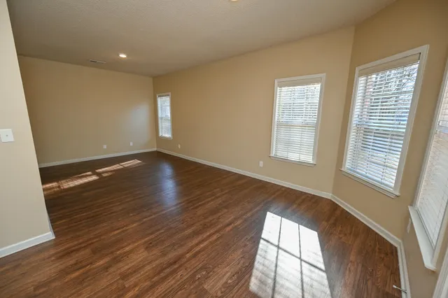 $289,900 | 548 Wesley Woods Drive, Memphis, TN 38018