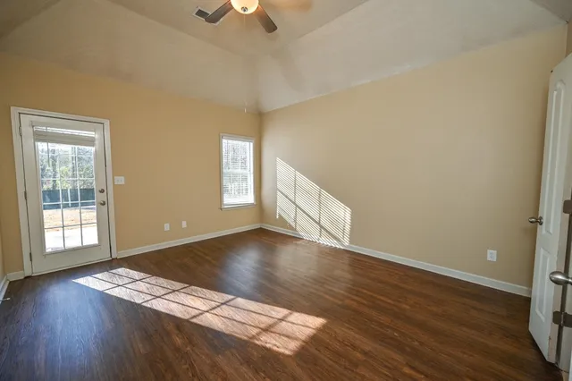 $289,900 | 548 Wesley Woods Drive, Memphis, TN 38018