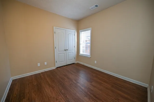 $289,900 | 548 Wesley Woods Drive, Memphis, TN 38018