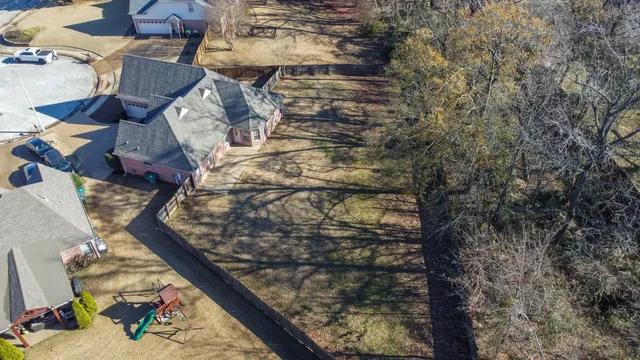 $289,900 | 548 Wesley Woods Drive, Memphis, TN 38018