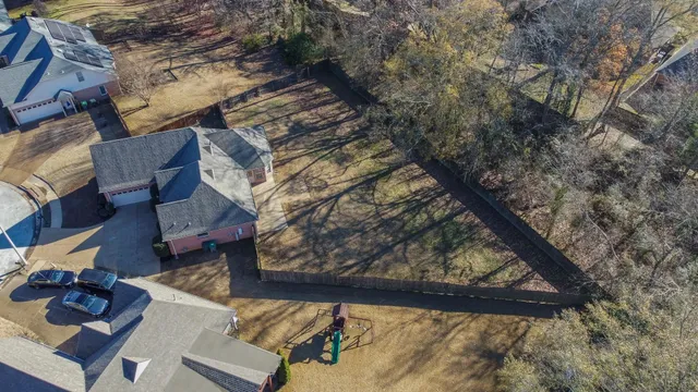 $289,900 | 548 Wesley Woods Drive, Memphis, TN 38018