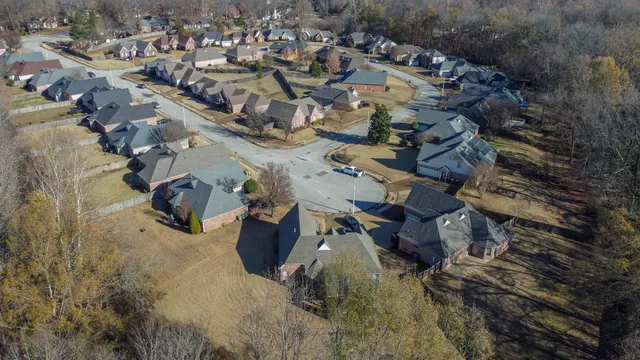 $289,900 | 548 Wesley Woods Drive, Memphis, TN 38018