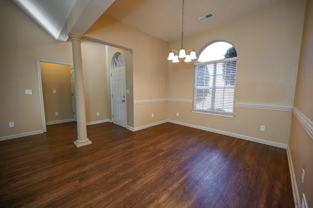 $289,900 | 548 Wesley Woods Drive, Memphis, TN 38018