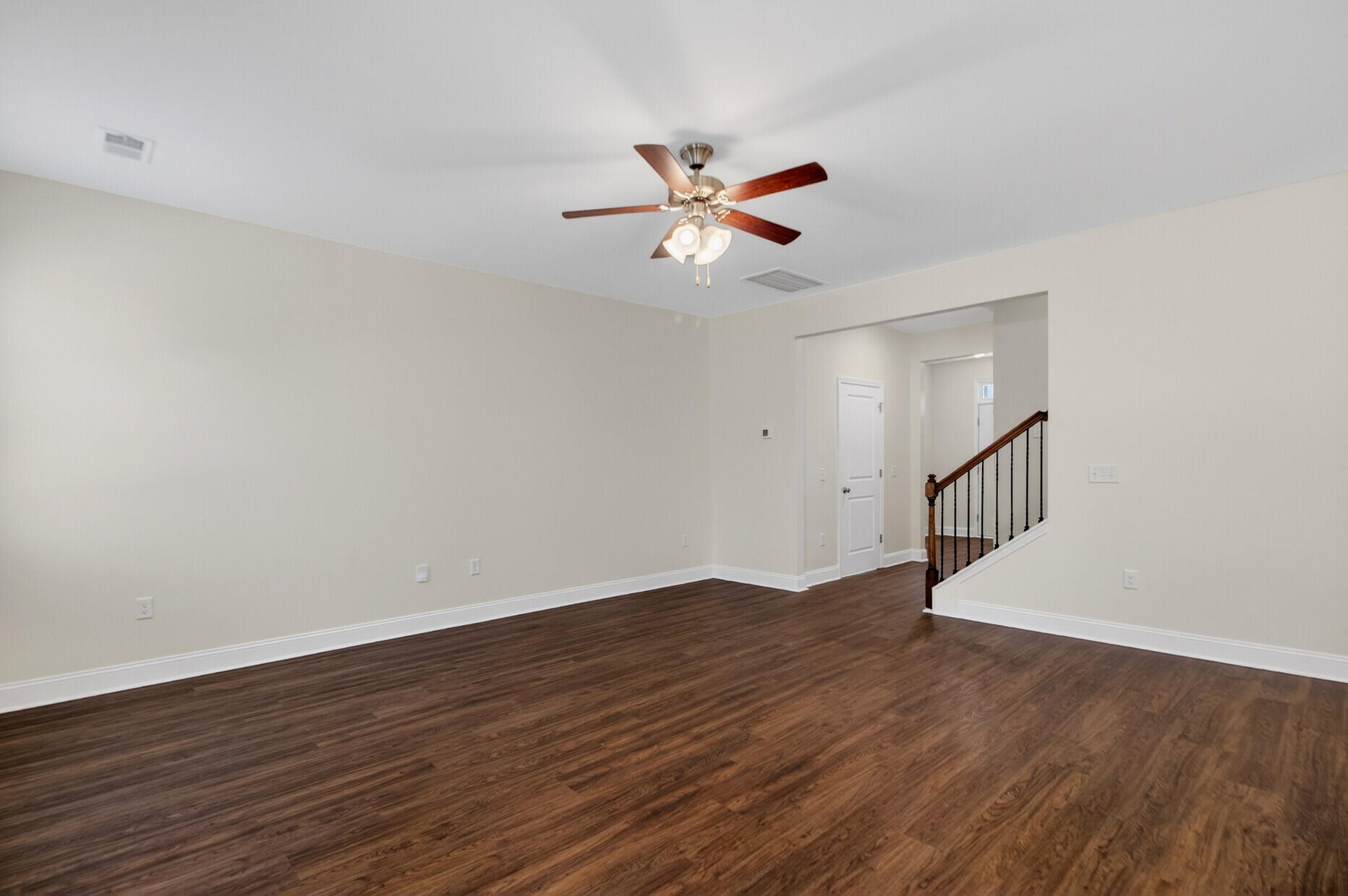 992 Theodore Road Mount Pleasant, SC 29429 - Photo 7 of 29 07_7_mls