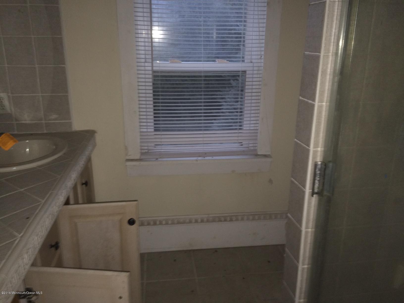 48 Rues Road Allentown, NJ 08501 - Photo 7 of 12 IMG_5527
