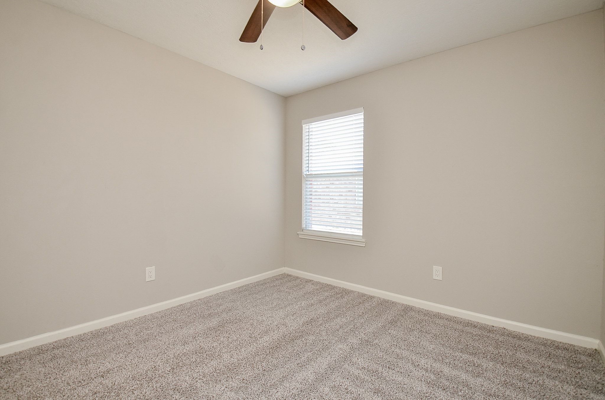 24206 Kingbriar Drive Spring, TX 77373 - Photo 34 of 35 Gallery Image 34