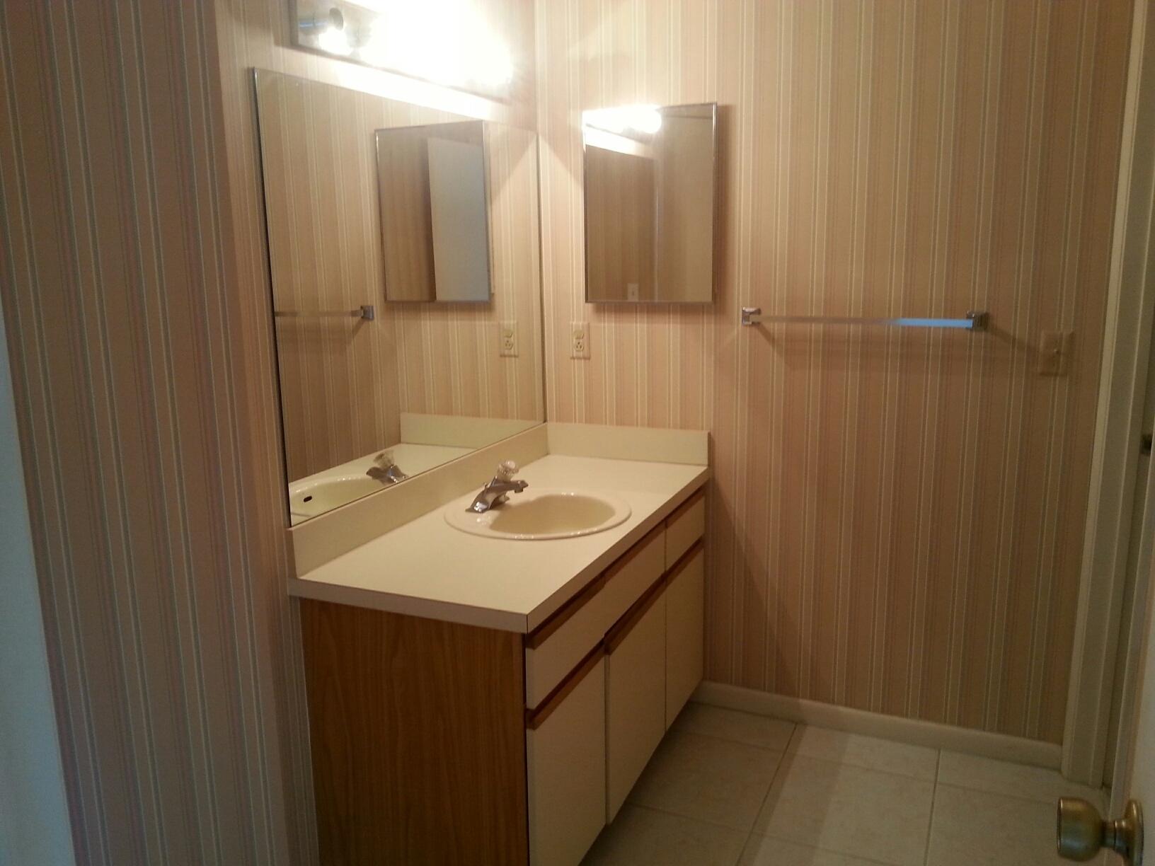 3249 Perimeter Drive Greenacres, FL 33467 - Photo 14 of 15 3249 guest bath