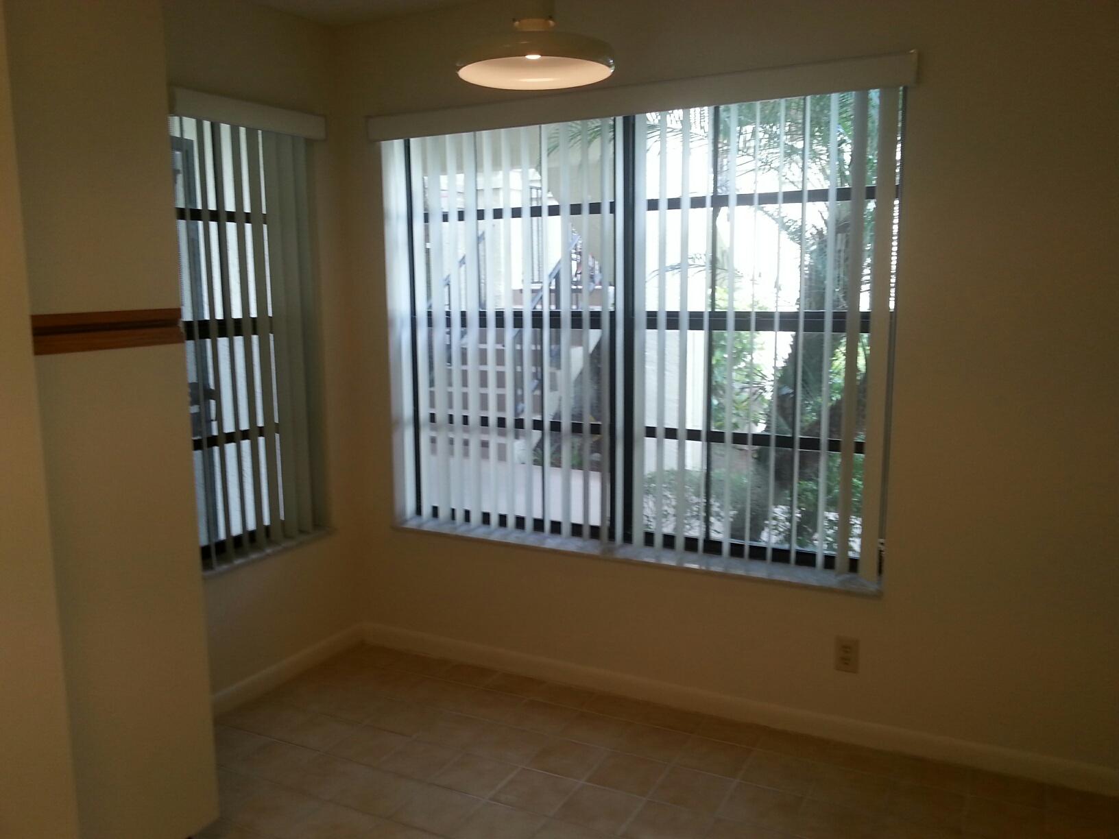 3249 Perimeter Drive Greenacres, FL 33467 - Photo 7 of 15 3249 Kitchen eating area
