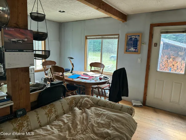 $400,000 | 104 Cat Road, Priest River, ID 83856