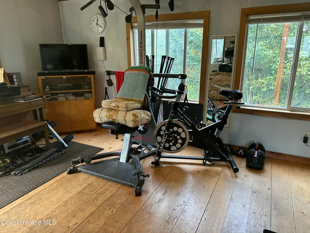 $400,000 | 104 Cat Road, Priest River, ID 83856