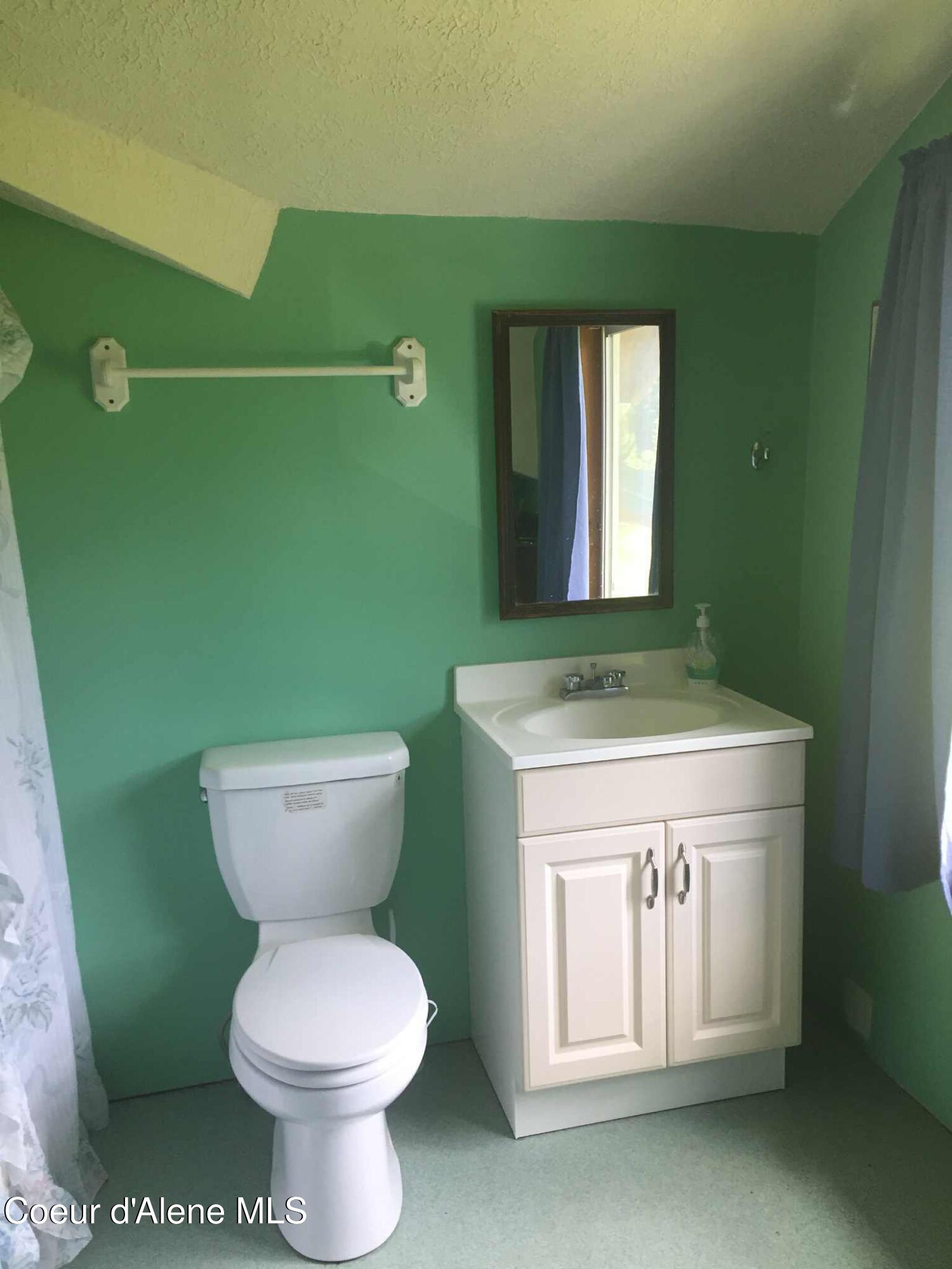 104 Cat Road Priest River, ID 83856 - Photo 19 of 28 7