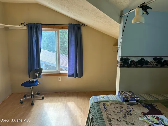 $400,000 | 104 Cat Road, Priest River, ID 83856